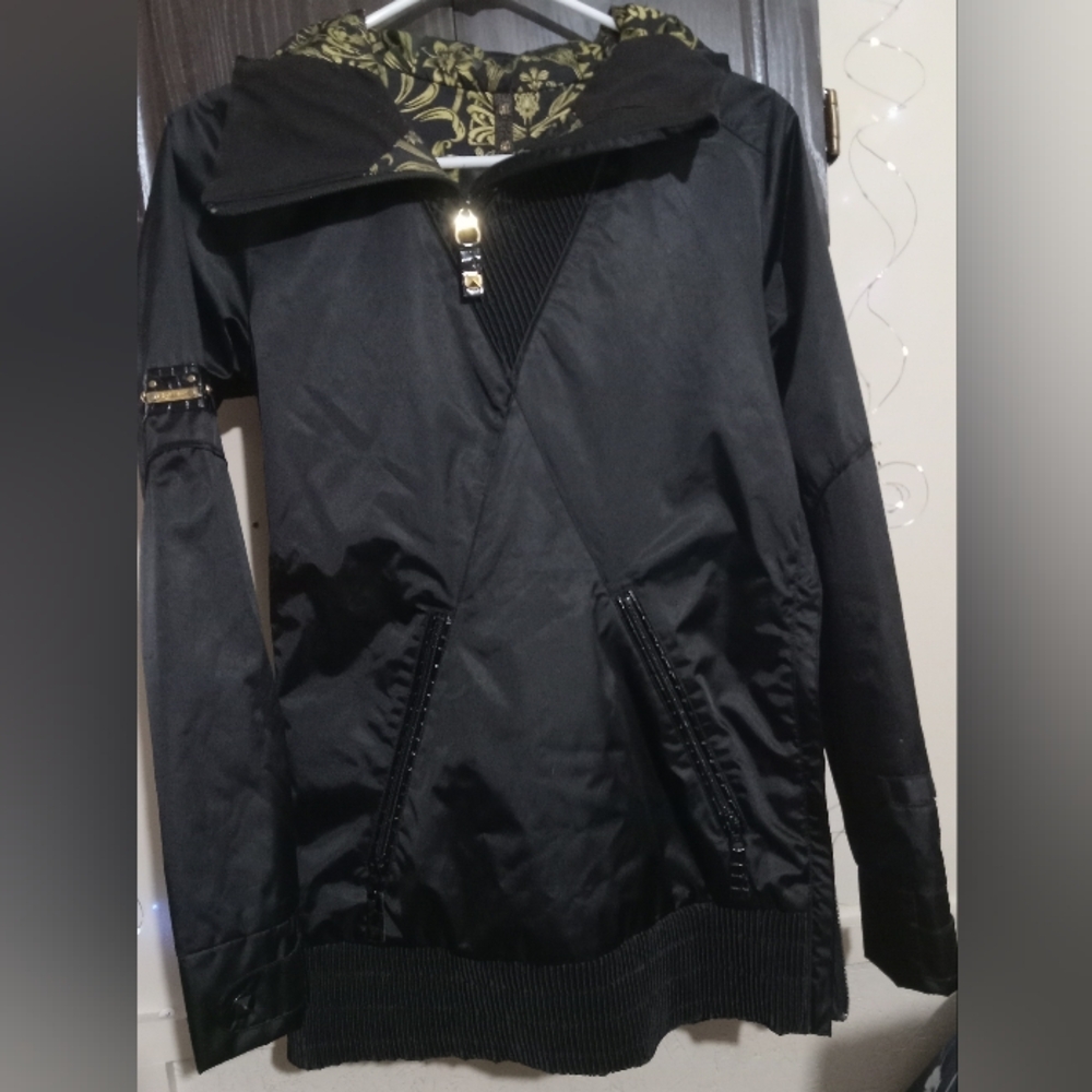 Black Burton Women's Jacket with Patterned Hood